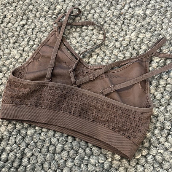 Gymshark Mauve Sports Bra - Picture 4 of 5